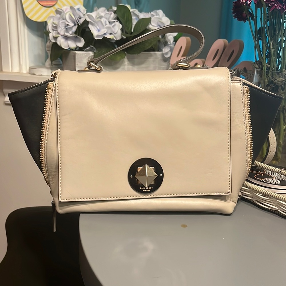 Kate spade purse!